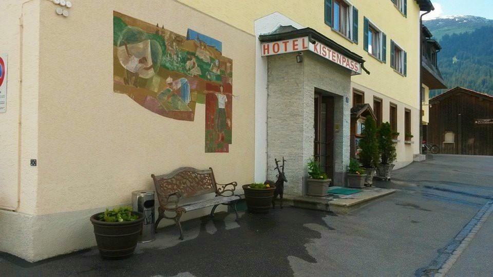 Hotel Kistenpass Breíl Zewnętrze zdjęcie