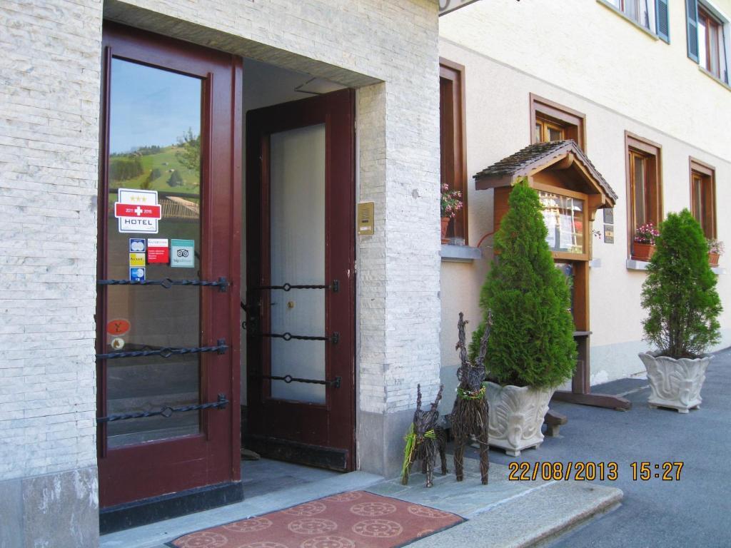 Hotel Kistenpass Breíl Zewnętrze zdjęcie